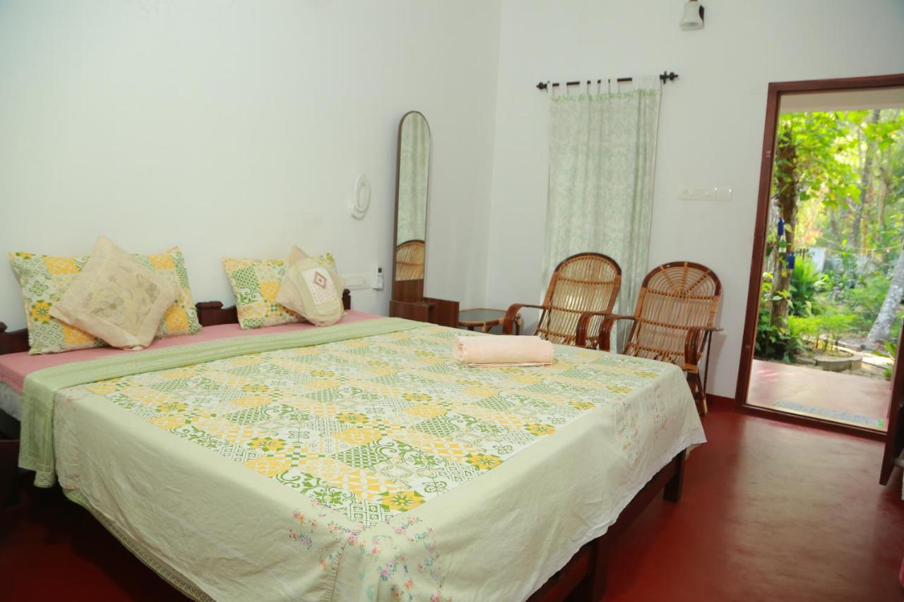 Marari Charlys Homestay Alappuzha Екстер'єр фото